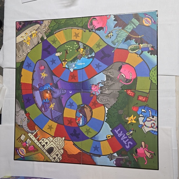 Cranium Board Game With ALL PIECES Fun For Family Time Ages 8+ Interactive Toy - Picture 6 of 17